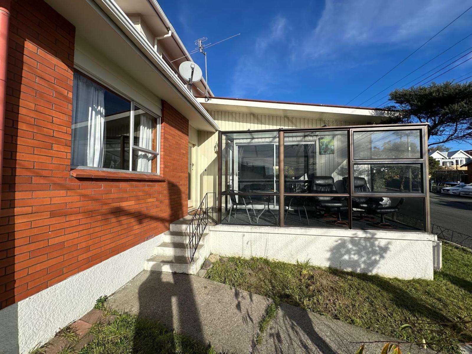 Glenpark Lodge Dunedin Exterior photo